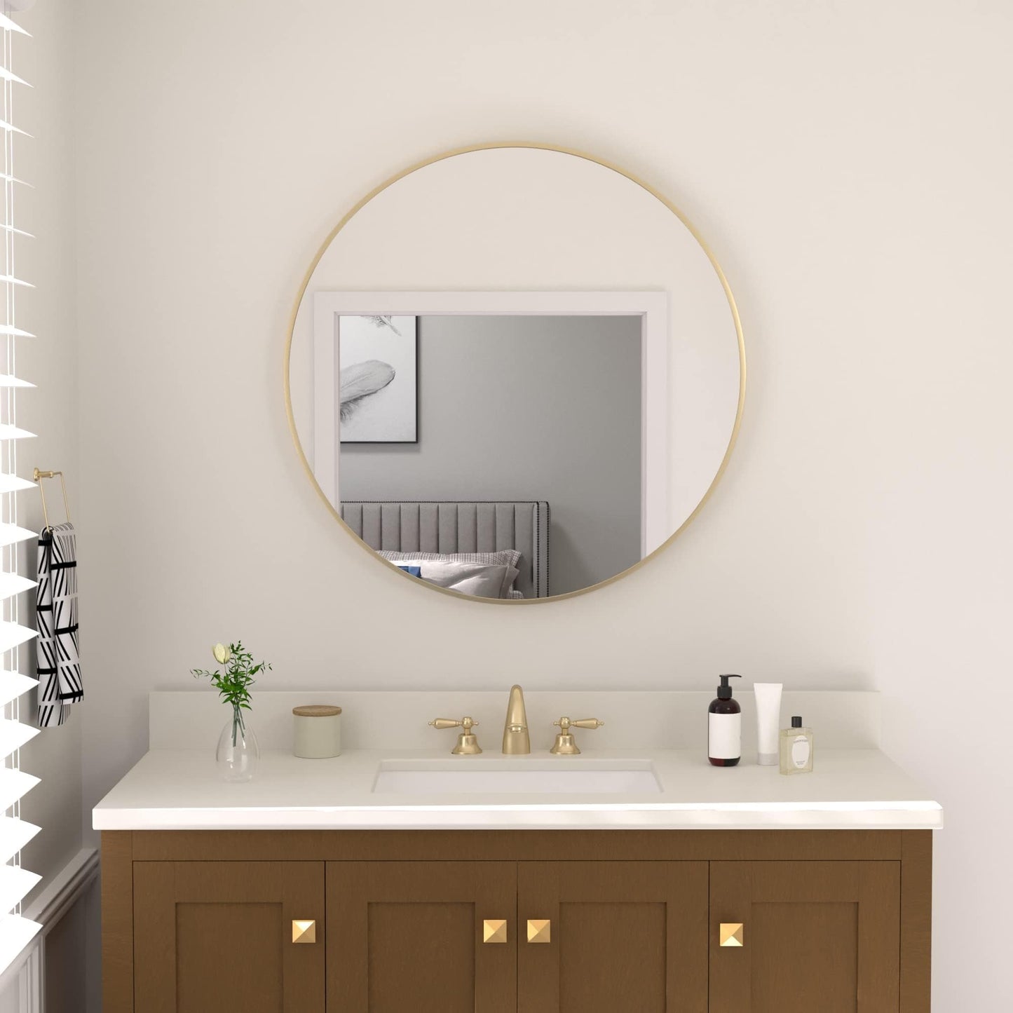 Umzodo 30 inch Gold Circle Wall Mirror, Brushed Gold Metal Framed Round Mirror for Bathroom Vanity, Bedroom Decor, Living Room, Entryway
