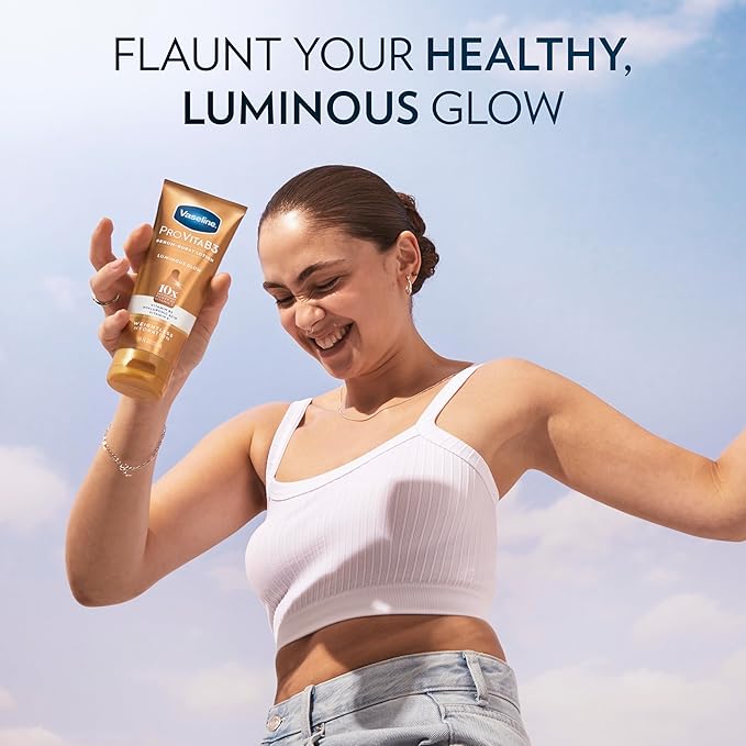 Vaseline Pro VitaB3 Serum Burst Lotion Luminous Glow Healthy, Glowing Skin, Lightweight 10x Antioxidant Power of Vitamin C with Vitamin B3, Hyaluronic Acid & Vitamin E, 7.5 Fl Oz