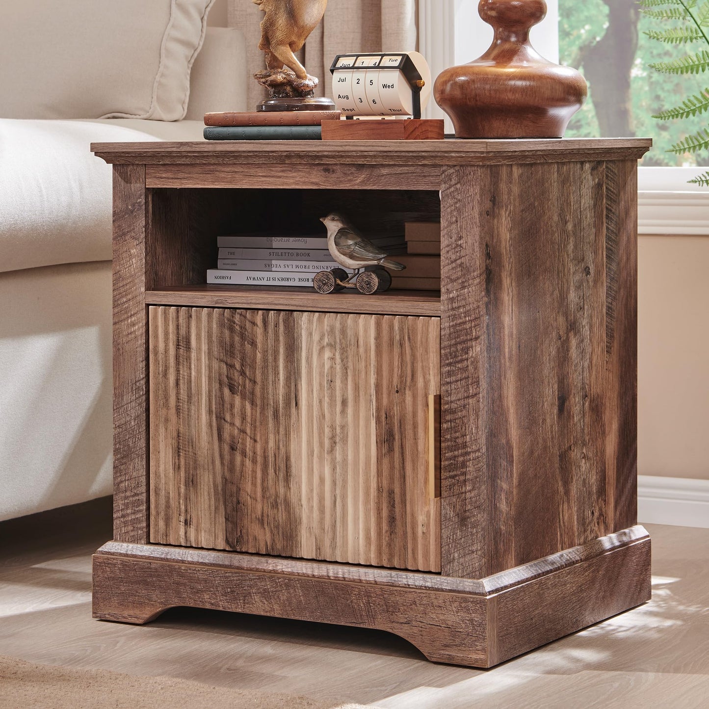 Aitjunz Fluted Nightstand Set of 2, 22" Large Modern Side Table with Charging Station, Wood End Table w/Open Shelf, Bedside Table with Storage Space for Bedroom, Living Room (Light Brown)